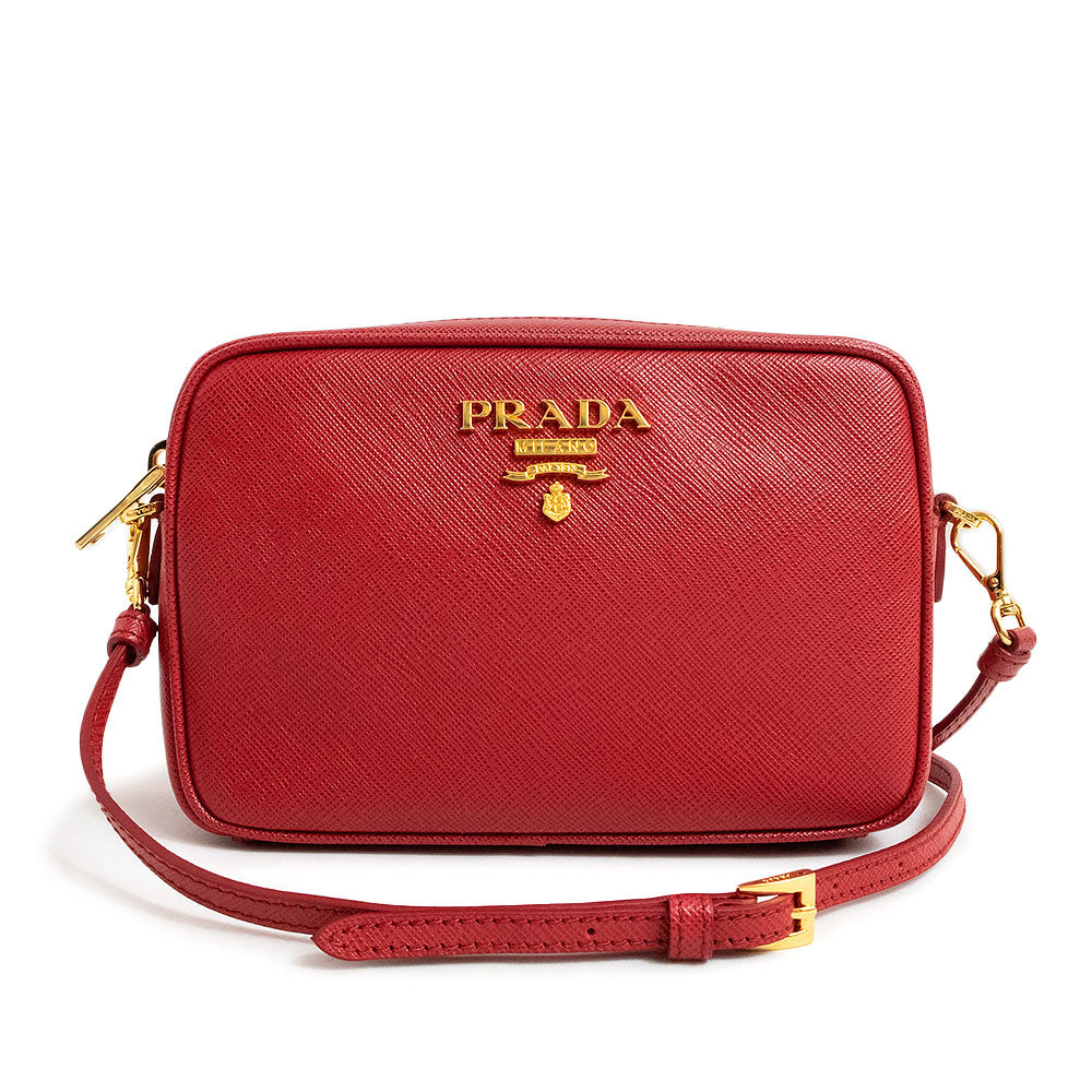 新品・未使用品】プラダ PRADA サフィアーノ ラックス ショルダーバッグ 斜め掛け ポシェット レザー フォーコ レッド 赤 ゴールド –  BrandCity