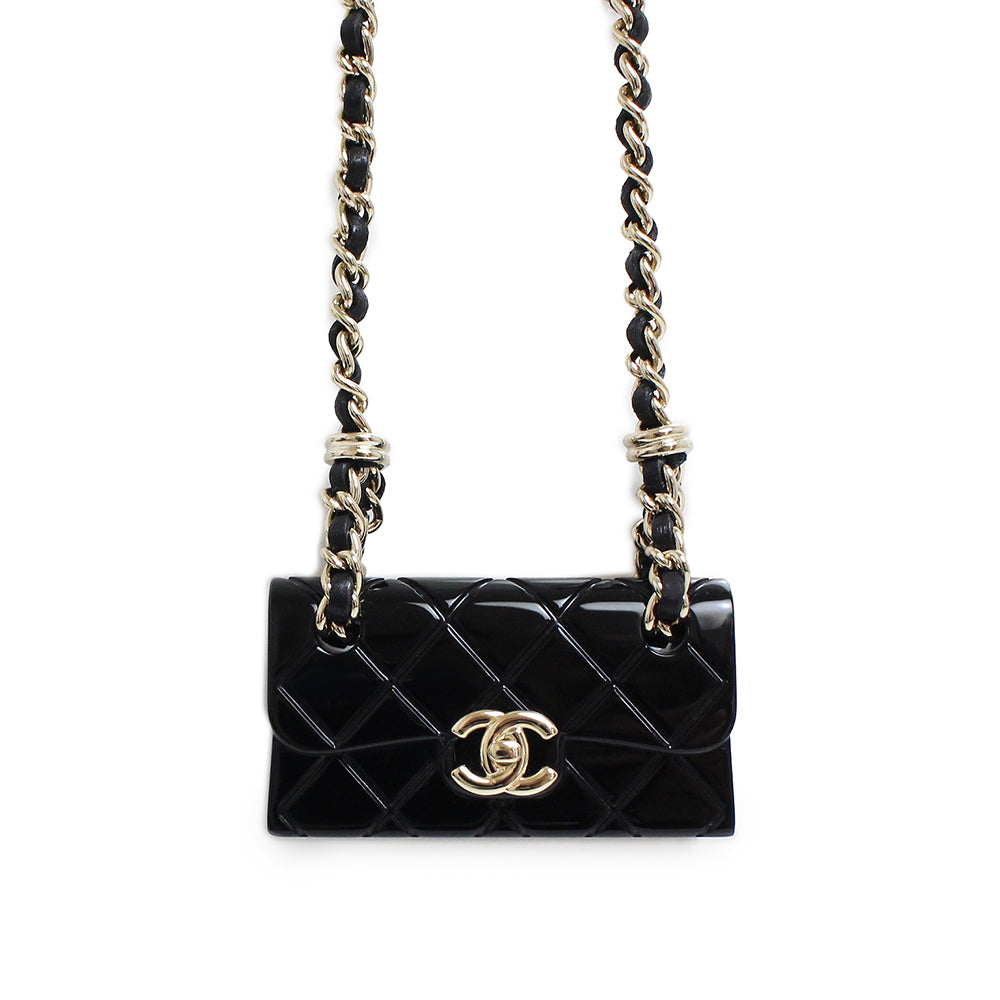 【新品・未使用品】シャネル CHANEL マトラッセ バッグモチーフ ココマーク チェーン ペンダント ネックレス メタル カーフスキン レザー  ブラック ゴールド 黒 ABA004 箱付