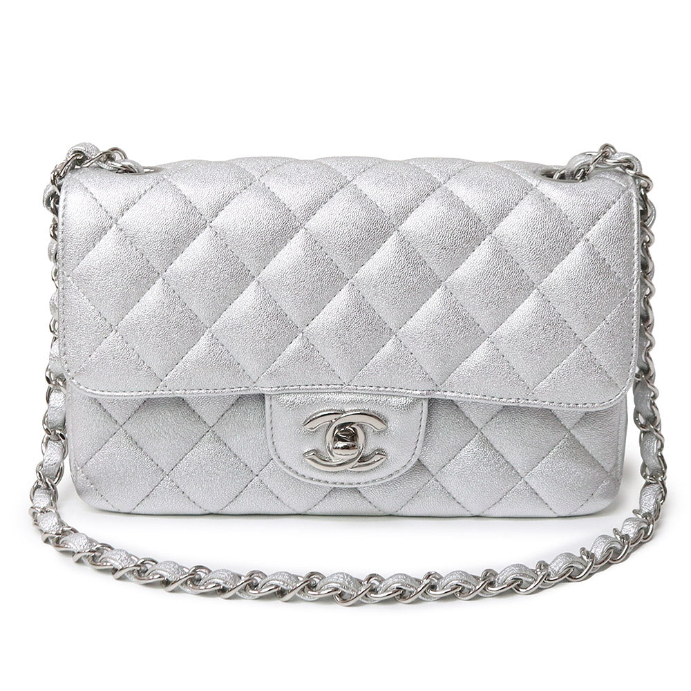 シャネル CHANEL チェーンハンドバッグ メタリックブロンズ  フリンジ シャネル CHANEL フリンジ チェーンバッグ | Advanced Style