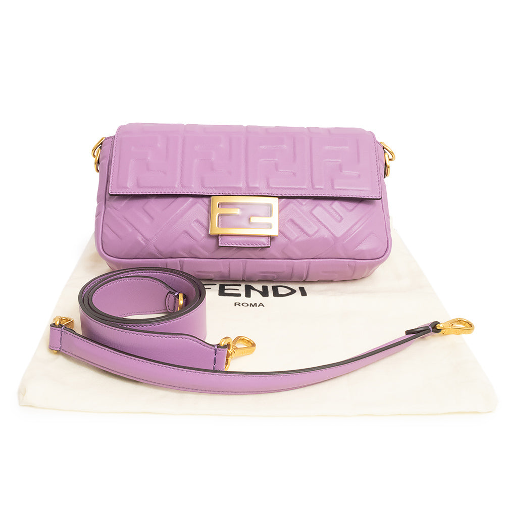 FENDI バゲット ミディアム  ショルダーバッグ FENDI フェンディ バゲット メッセンジャー ミディアム
