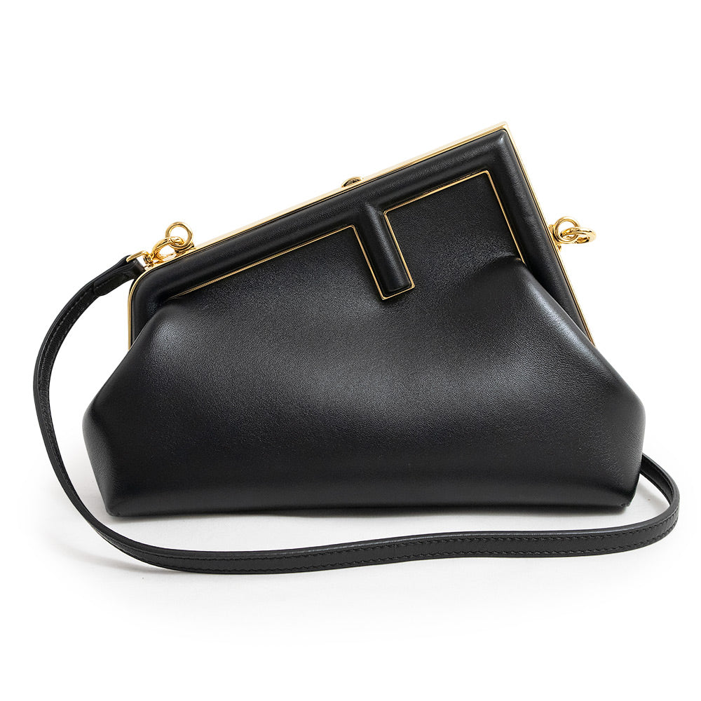 美品 FENDI フェンディ クラッチバッグ ショッパー スモール ブラック 未使用 展示品】フェンディ FENDI ファースト スモール 2WAY