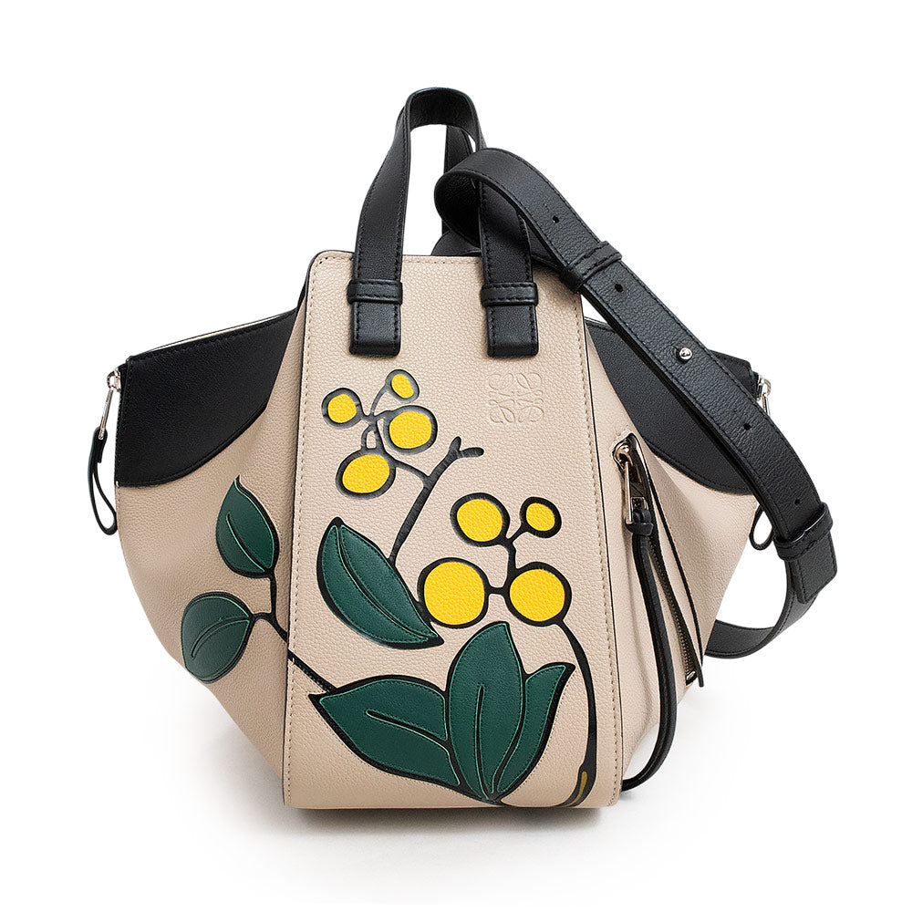 【有村架純さん着用アイテム】LOEWE ミディアム レザー クラッチ 有村架純さん着用アイテム】LOEWE ミディアム レザー クラッチ
