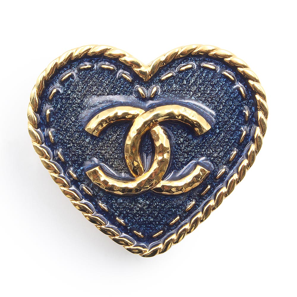 CHANEL ゴールド ダブルCロゴ ブローチ非売品　新品未使用 CHANEL ダブルC ブローチ - メルカリ