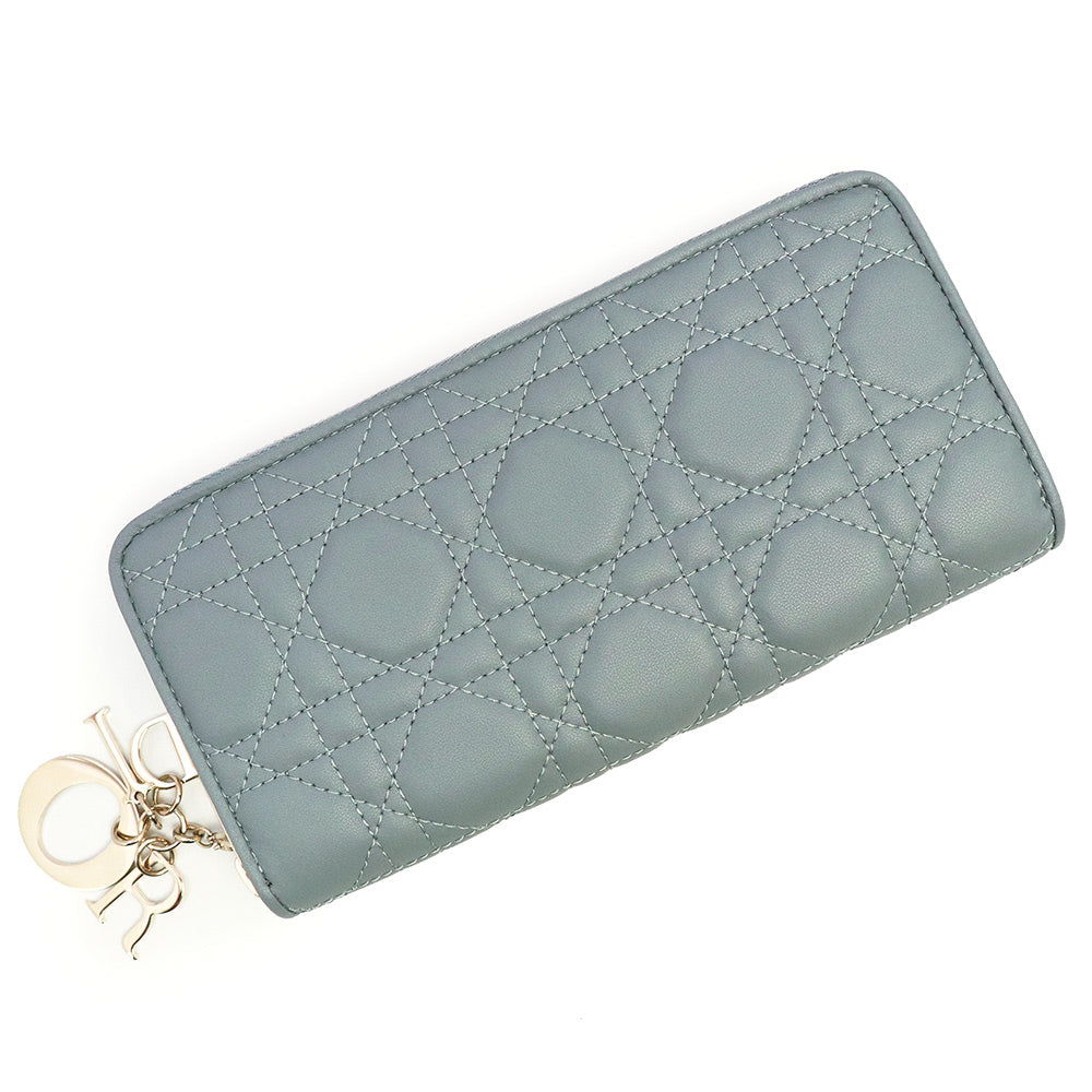 THE ROSETTA STONE /ラウンドファスナー　長財布 ¥36,300 B:MING by BEAMS（ビーミングバイビームス）の「THE ROSETTA