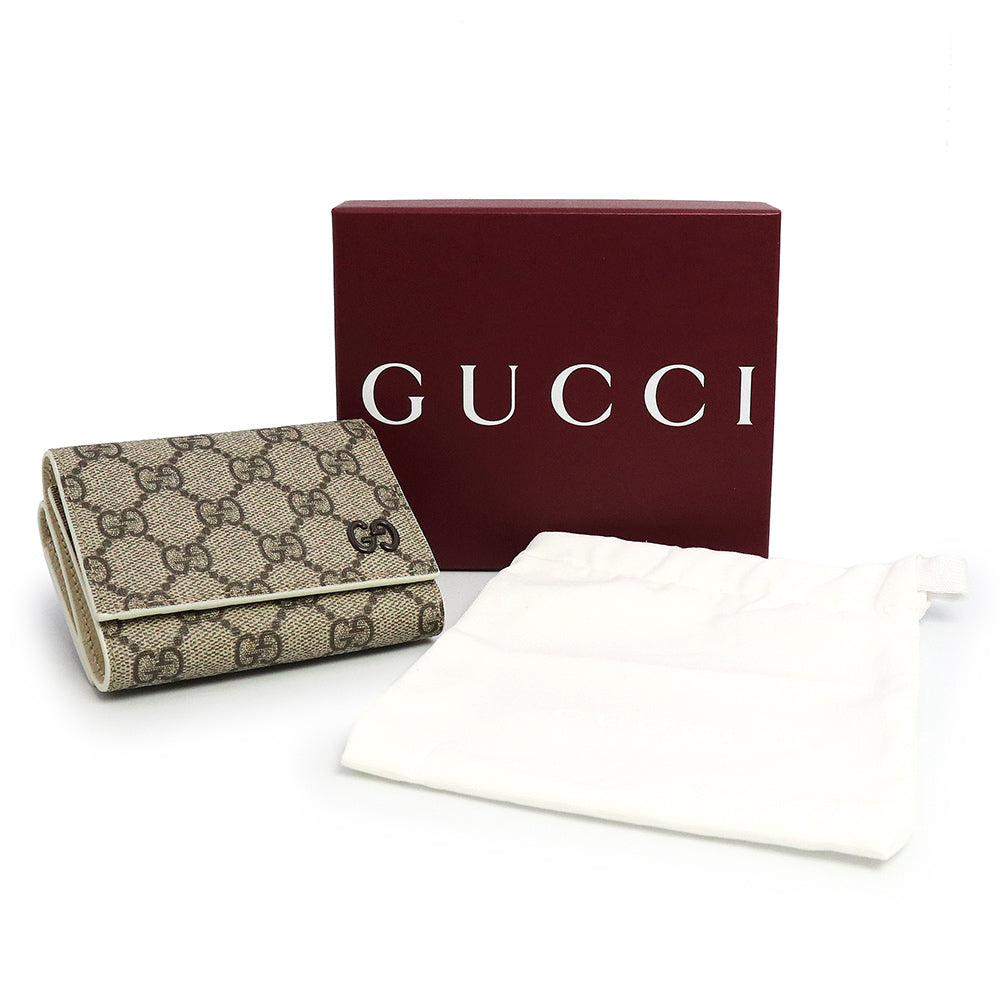 新品・未使用品】グッチ GUCCI GG ディテール付き コンパクト 三つ折り  