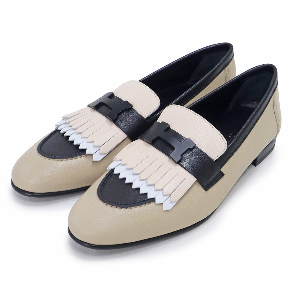 エルメス　モカシンロワイヤル　ホワイト モカシン 《ロワイヤル》 | Hermès - エルメス-公式サイト