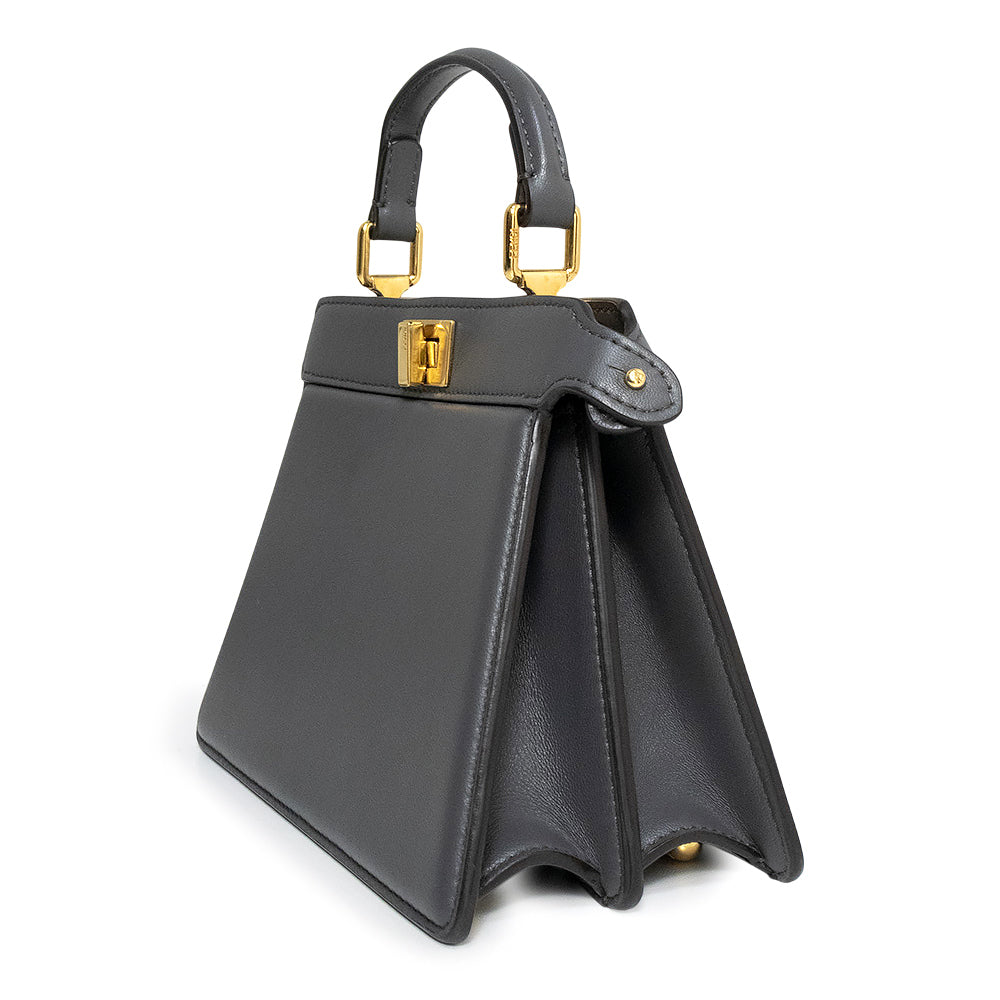 未使用 展示品】FENDI フェンディ 8BN335 ピーカブー ISeeU アイシー