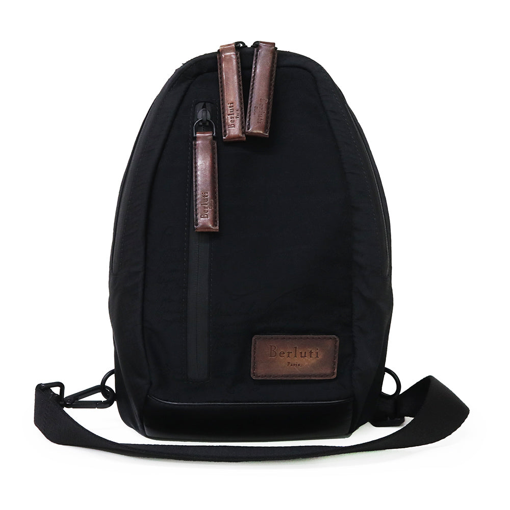 ベルルッティ クリオーゾ スクリットレザー×ナイロン ショルダーバッグ 極美品 Berluti – BrandCity