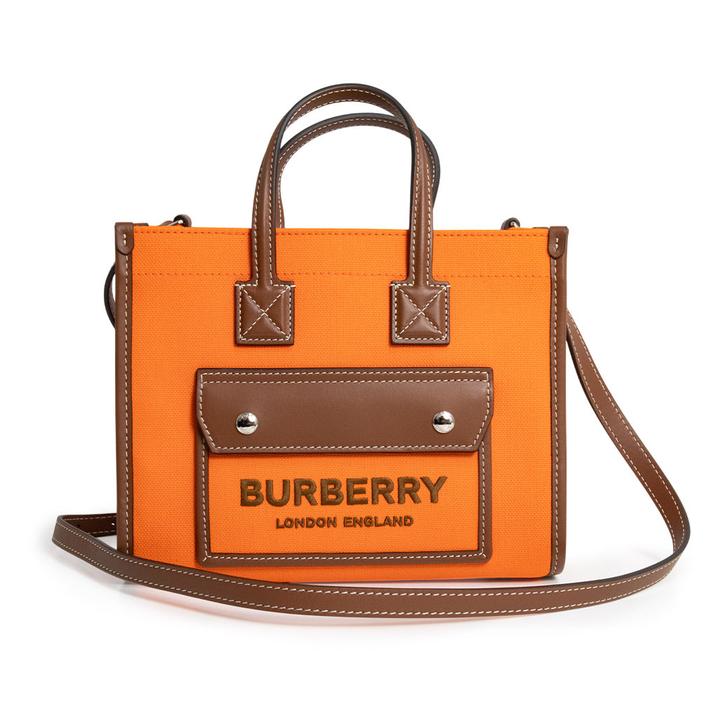 BURBERRY – BrandCity